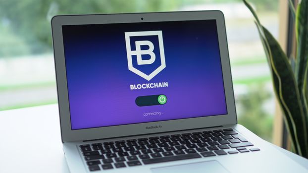 Transforming Online Casinos: How Blockchain Enhances Gaming Fairness and Security